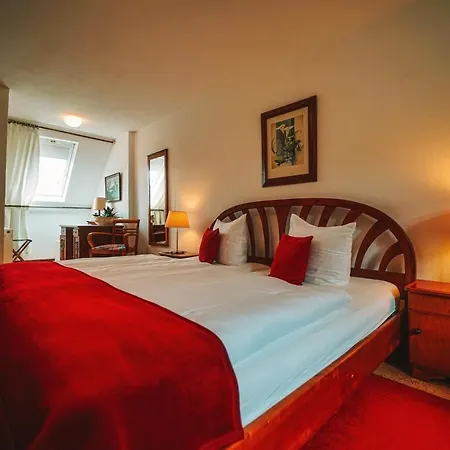 Landgasthaus Am Ufer 3*